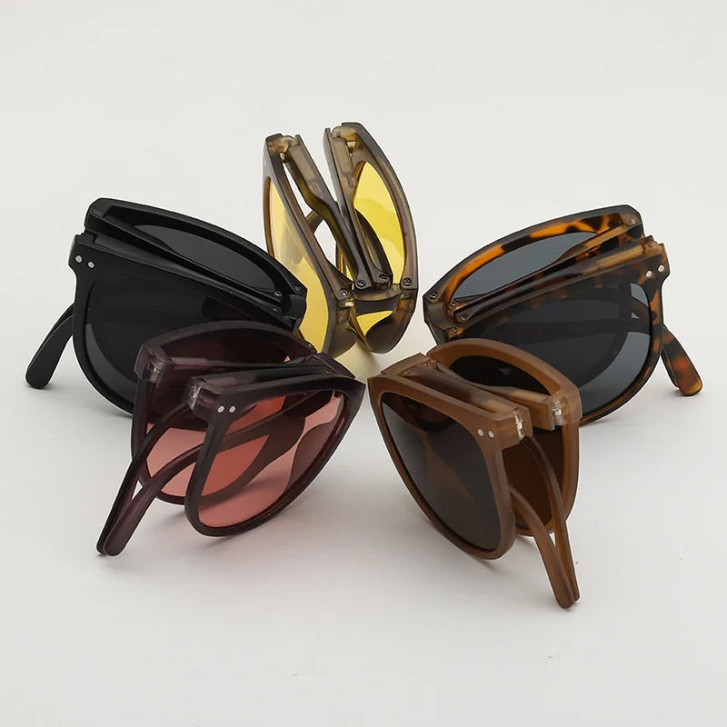 UV400 Polarized Folding Sunglasses – Anti-UV Oval Frame for Men & Women