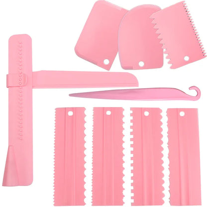 Set of 4 Cream Scrapers - PP Cream Smoothers and Pastry Icing Combs Spatulas for DIY Baking and Cake Decorating - Essential Bakery Accessories
