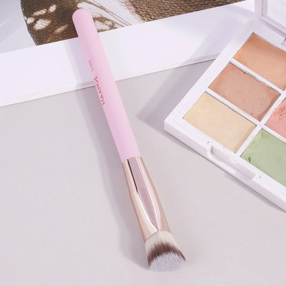 MAANGE Under Eye Concealer Brush - Triangle Foundation & Liquid Cream Blending Makeup Brush