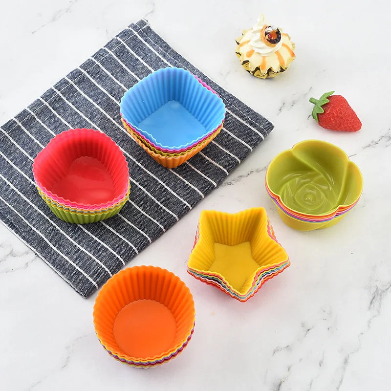 12pcs Silicone Cake Mold Set - Round and Heart Shape Muffin Cupcake Baking Molds - Home Kitchen Bakeware, BPA Free