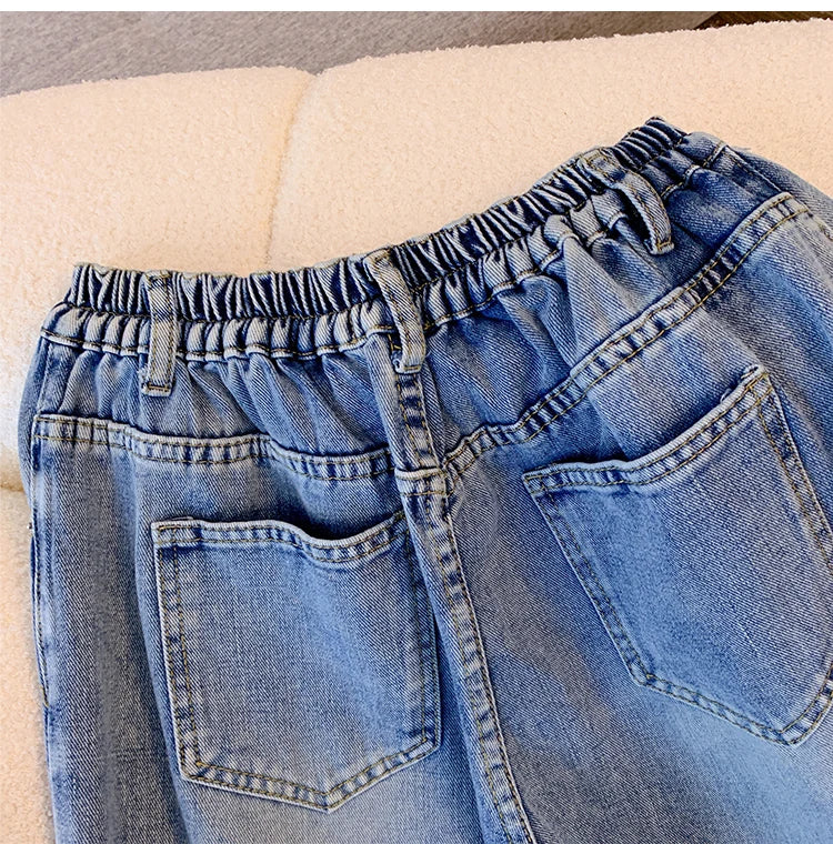 Plus Size Women’s Casual Jeans – Classic Black & Blue Washed Denim for Spring & Autumn, Comfortable & Versatile