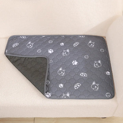 Reusable Dog Pee Pad Blanket – Absorbent Washable Puppy Training Mat & Pet Bed, Urine Protector for Car Seat, Pet Supplies