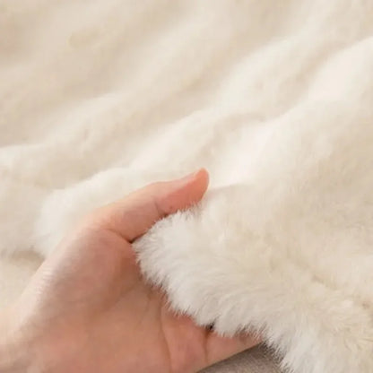 Luxury Rabbit Plush Throw Blanket - Super Soft Thick Fluffy Velvet Sofa Cover for Winter