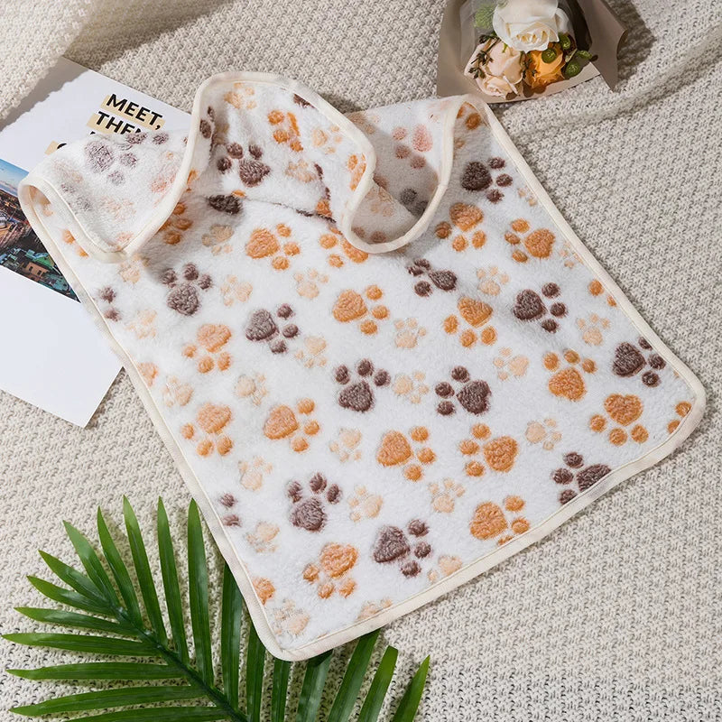 Soft Sleep Mat for Small Pets – Plush Bed Blanket for Hamsters, Puppies, Kittens, Rabbits & Guinea Pigs