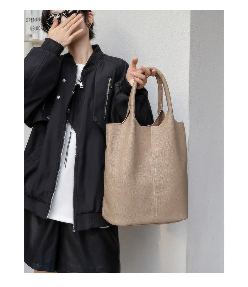 Genuine Leather Women’s Commuter Tote Bag — Soft Cowhide Shoulder Handbag, Large Capacity Bucket Bag, 2025 New