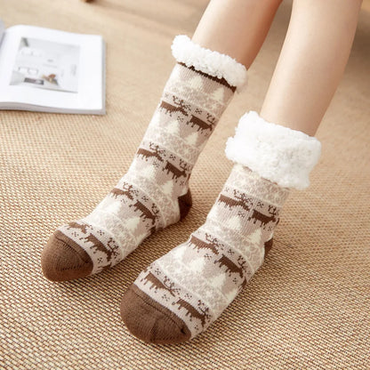 Women’s Winter Plush Socks – Soft Fuzzy Non-Slip Floor Slippers with Penguin, Deer, Elk & Bear, Cozy Christmas Gift