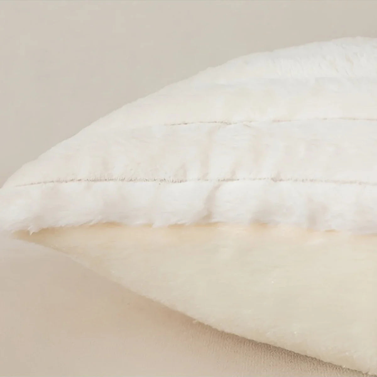 Luxurious Plush Striped Pillowcases – Soft Decorative Cushion Covers for Sofa Interiors