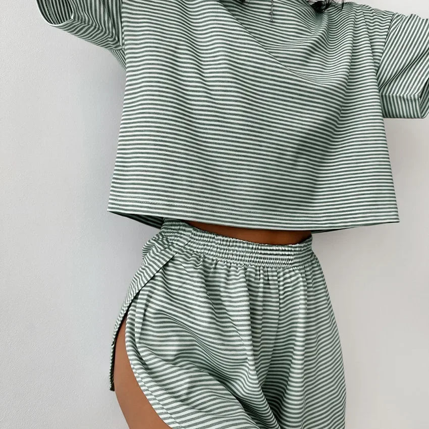 Women's Stripe 2-Piece Pajamas Set – Short Sleeve Top & Shorts Casual Sleepwear