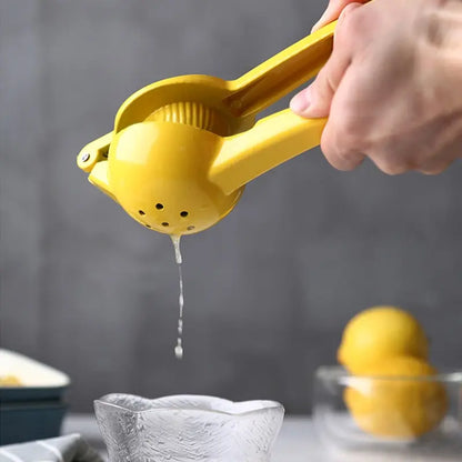 Aluminum Alloy Manual Lemon Squeezer - Hand-Pressed Orange Fruit Juicer for Home Use - Portable and Practical Kitchen Tool