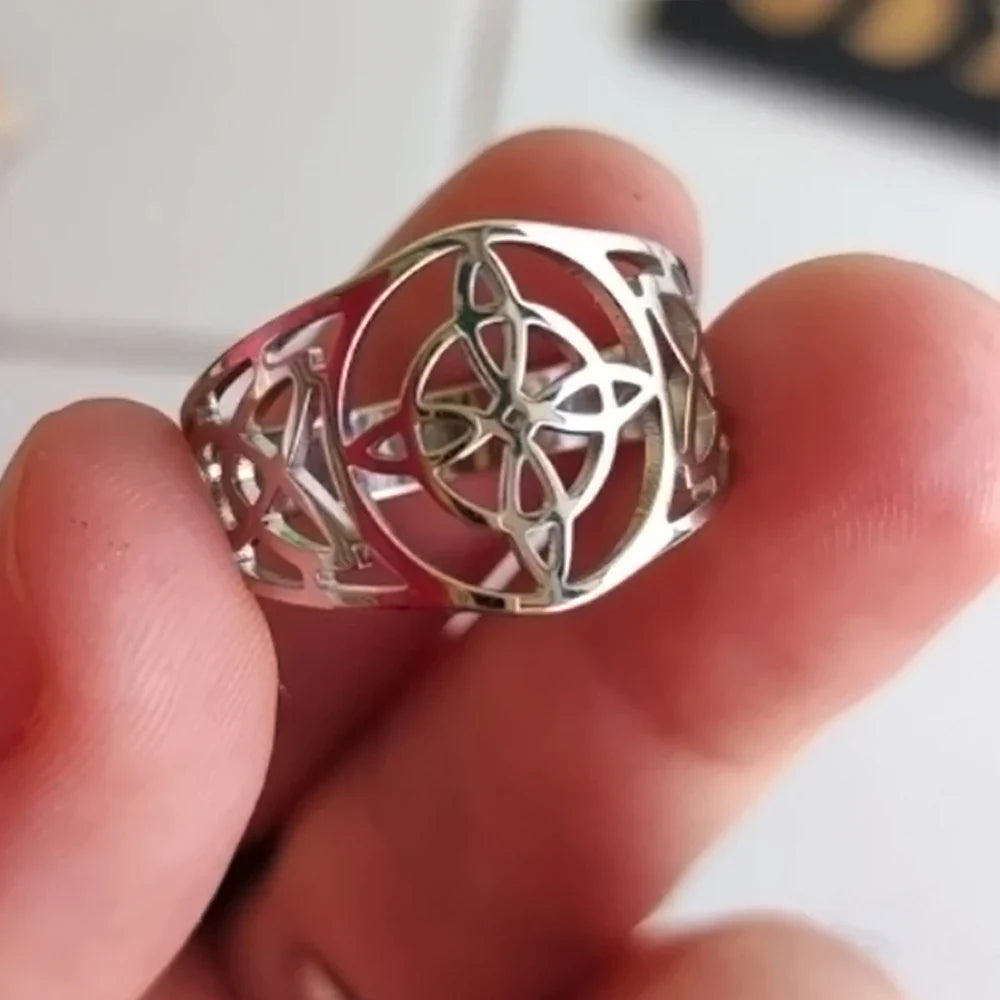 LIKGREAT Witch Knot Ring – Hollow Stainless Steel Celtic Amulet, Protection Jewelry for Men & Women, Couple Gifts