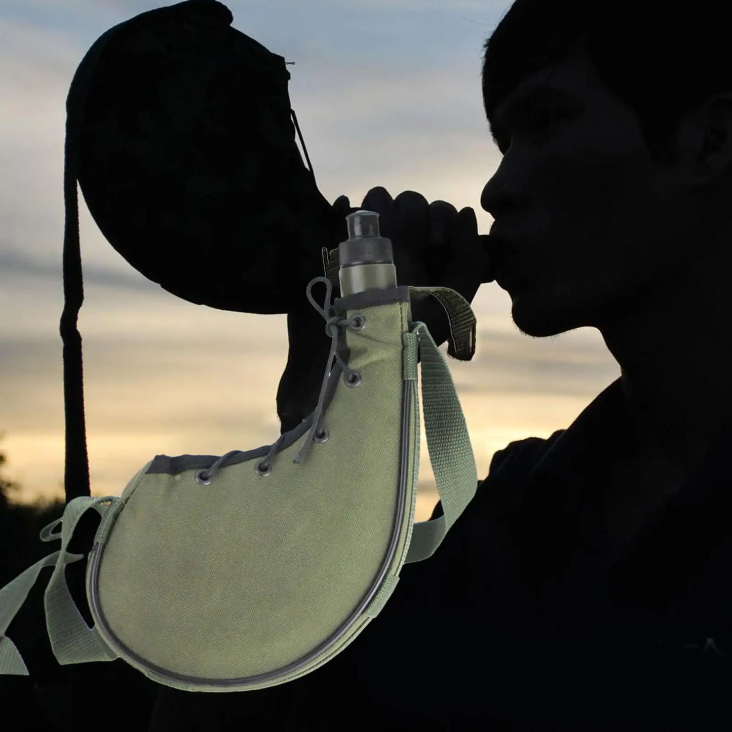 Outdoor Canteen Water Bottle Bag: 750ml Kettle for Travel & Backpacking - Drinkware for Dining & Hunting - Ideal for Adults