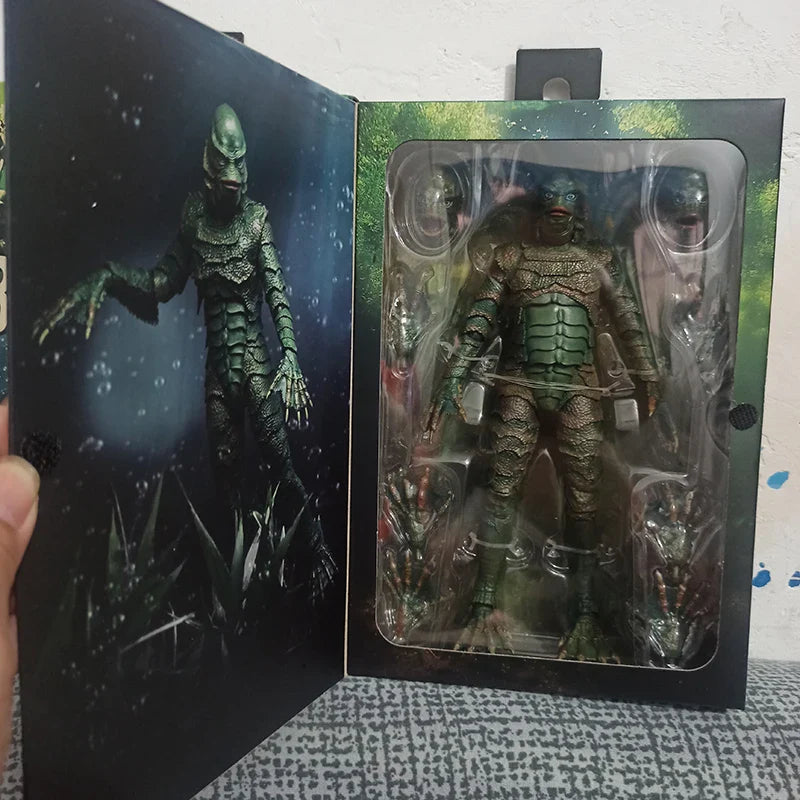 NECA Creature from the Black Lagoon Action Figure – Movable Horror Film Collectible Toy, Perfect Birthday Gift