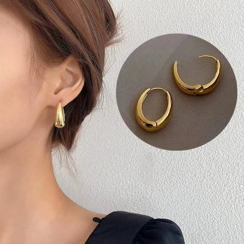 Uworld Hypoallergenic Vintage Round Stud Earrings – Premium 18k Gold Plated Stainless Steel Jewelry for Women Party
