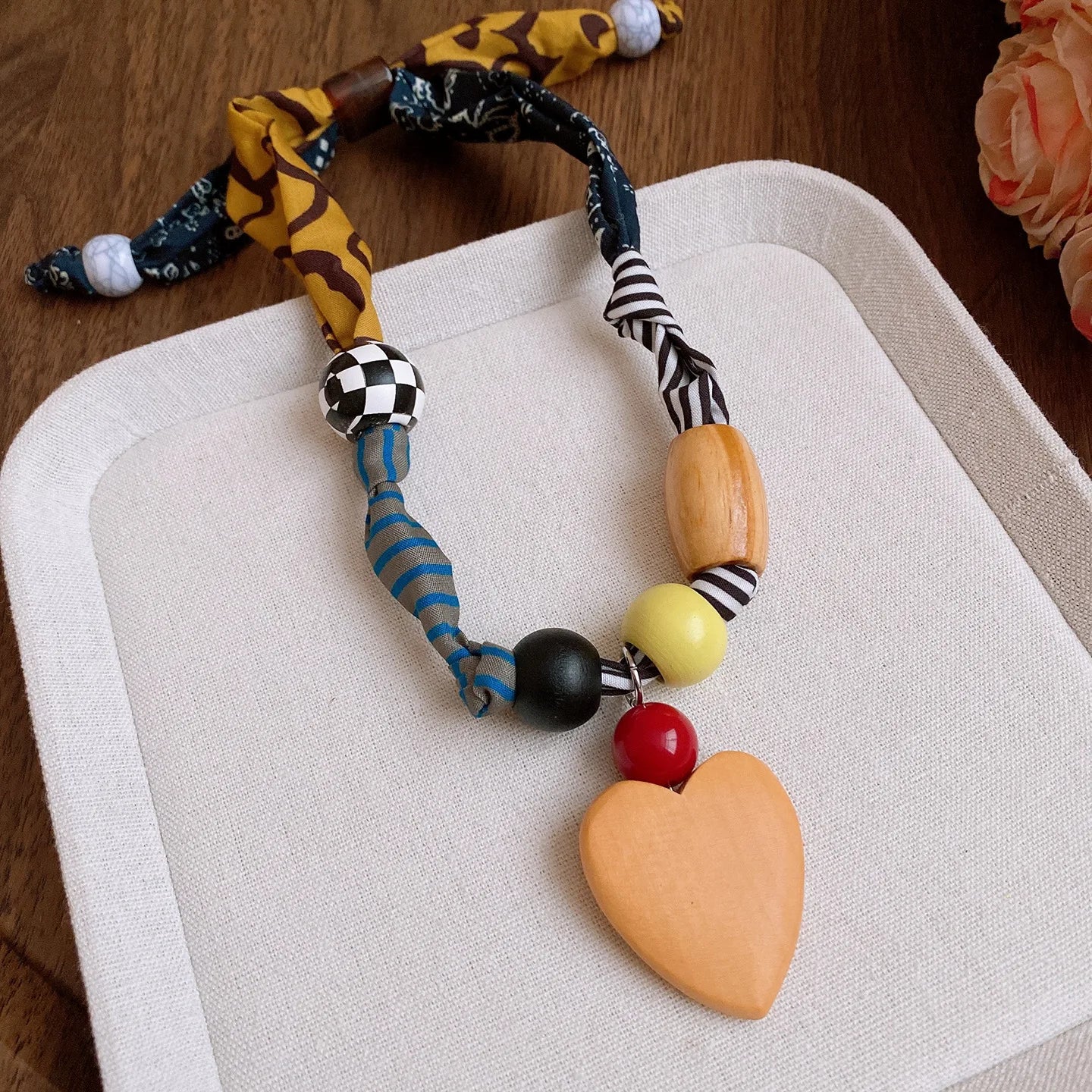 Printed Fabric Choker Necklace - Ethnic Heart Pendant Acrylic Wood Bead Charm Jewelry for Women