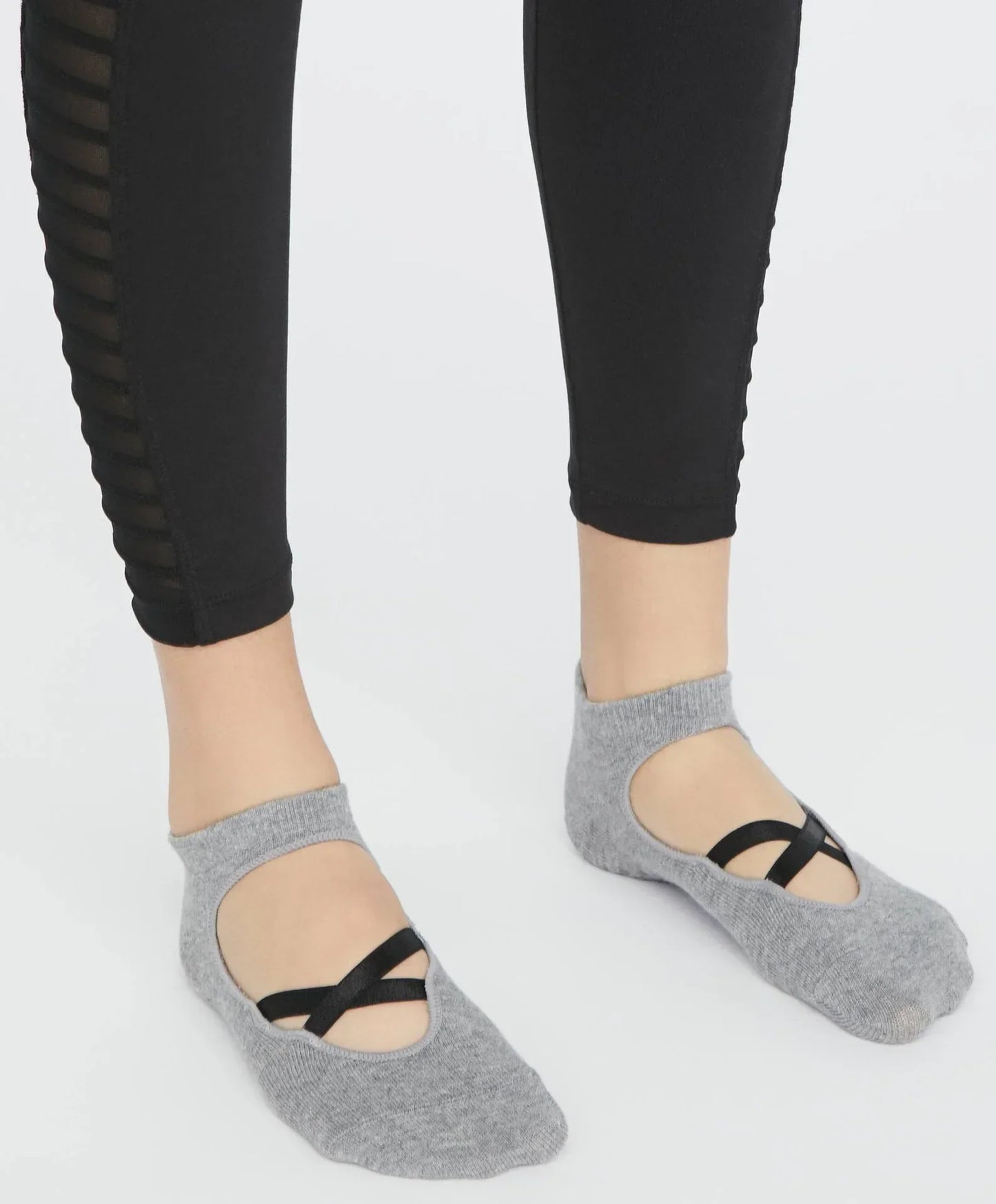 2 Pairs Women's Yoga Socks – Breathable Cotton, Sweat-Absorbent, Anti-Slip Silicone Grip for Pilates & Fitness