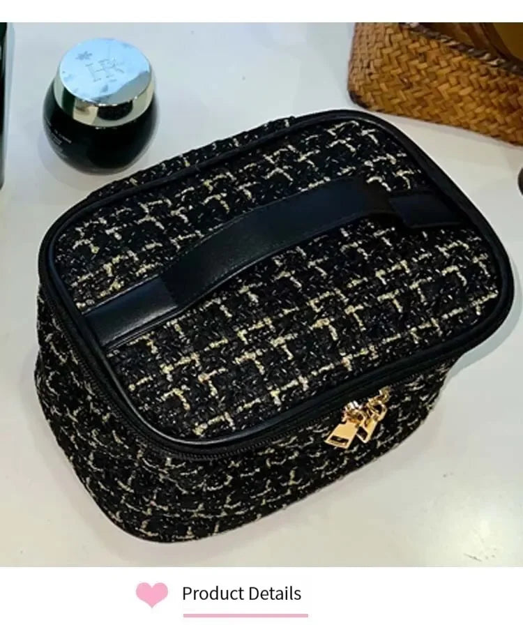 Korean-Style Large Cosmetic Bag – Instagram-Inspired Chanel-Style Ladies’ Handheld Toiletry Organizer