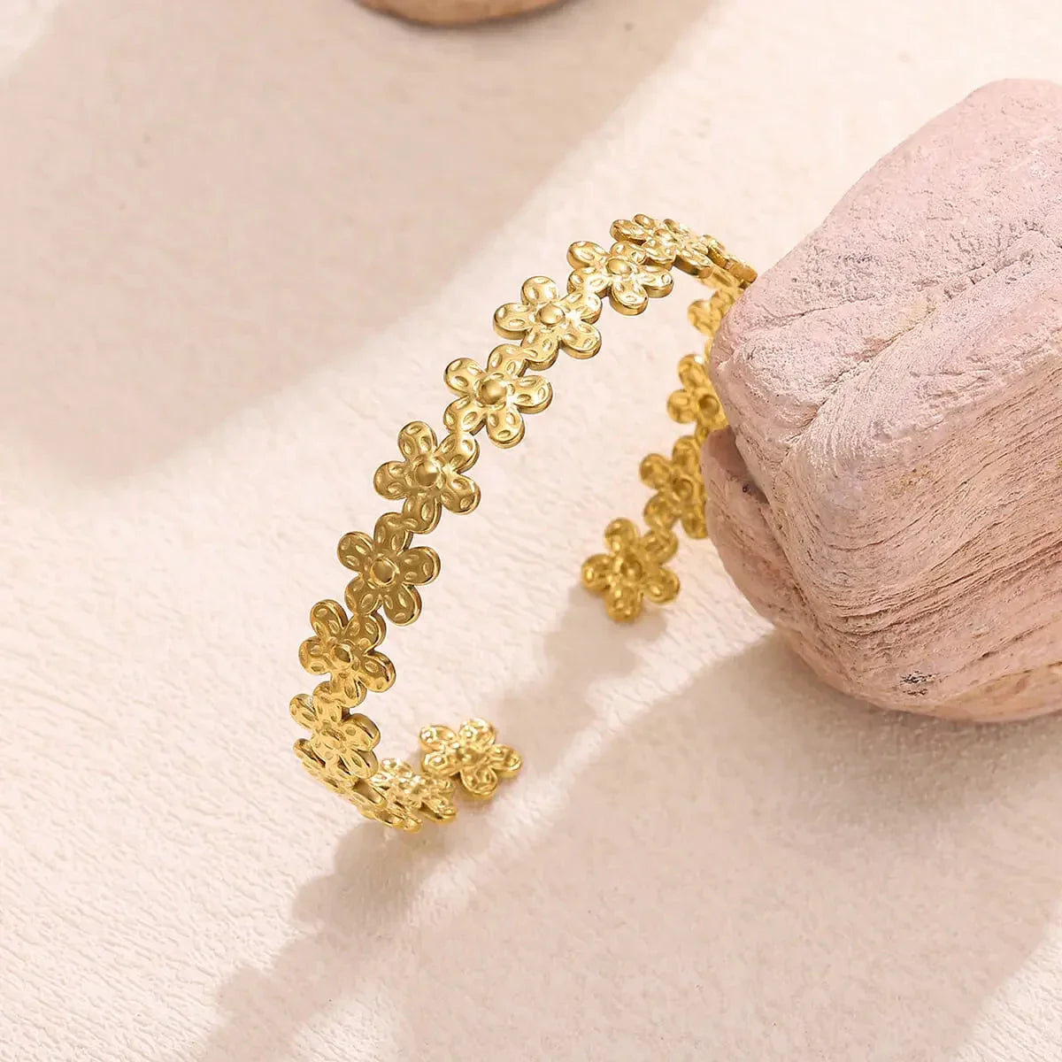 Punk Sunflower Fish Gold Stainless Steel Bracelet – Trendy Women’s Bangle Wedding Couple Jewelry