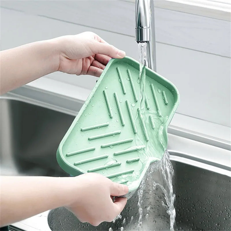 Silicone Kitchen Sink Mat & Tray – Soap Dispenser, Sponge Holder, Splash-Proof Drying & Counter Storage