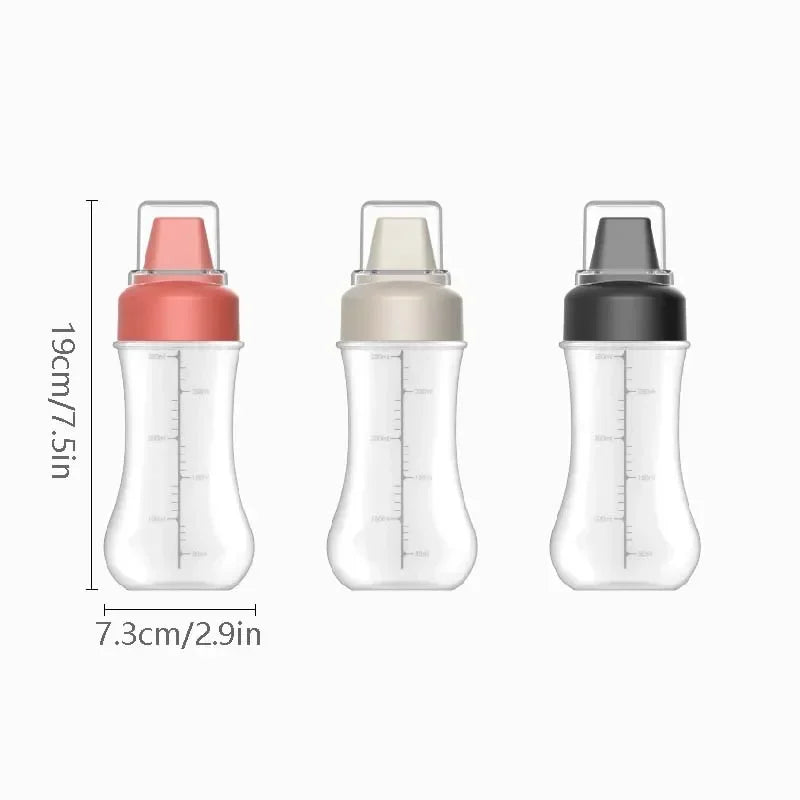 Portable Ketchup and Sauce Squeeze Bottle - Salad Dressing and Condiment Dispenser with Cap Lids, Ideal for Kitchen and Outdoor Use