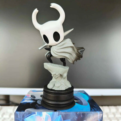 Anime Hollow Knight Figures #2195 Knight & #2196 Hornet – 11cm Action Toy Collectible Gift