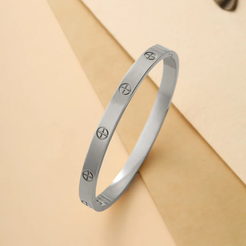 European American Stainless Steel Cross Bracelet - Gold & Silver Couple Jewelry, Perfect Holiday Gift for Men & Women