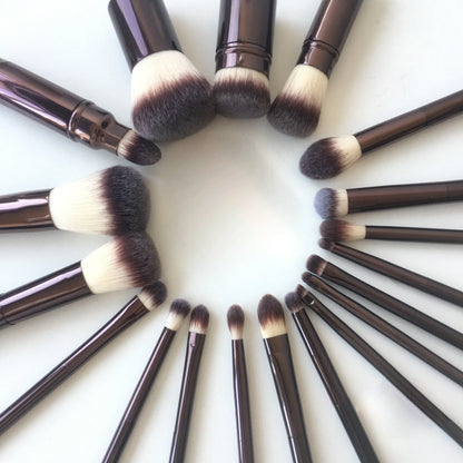 HG Pro Retractable Foundation Makeup Brush – Powder, Contour, Blusher & Highlight with Metal Handle