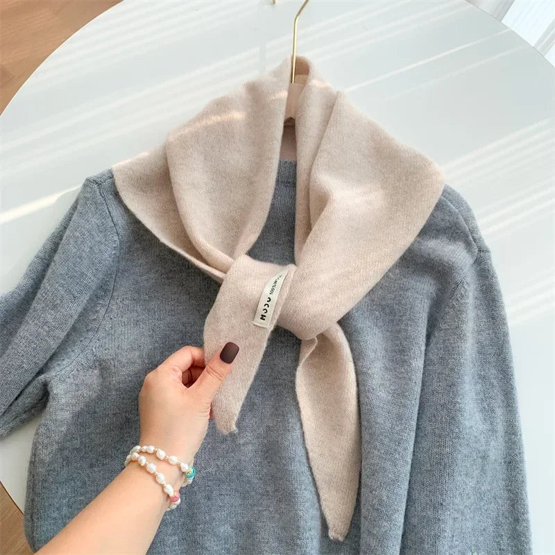 Women’s Wool Triangle Scarf – Multi-Functional Knitted Headscarf