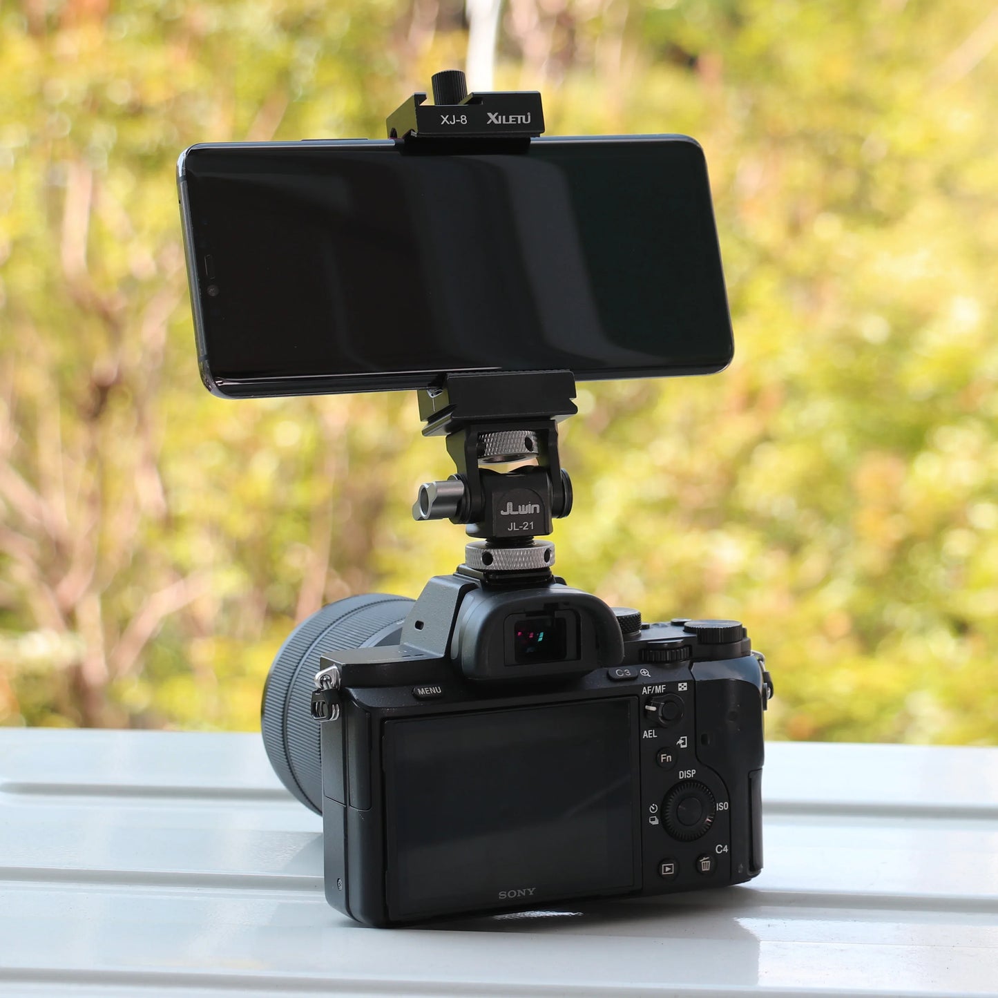 FOTGA Cold Shoe Monitor Mount Bracket – Universal QR Plate for DSLR/SLR Camera, Monitor, and Speedlite, 3KG Payload