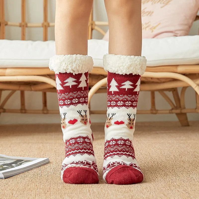 Women’s Winter Plush Socks – Soft Fuzzy Non-Slip Floor Slippers with Penguin, Deer, Elk & Bear, Cozy Christmas Gift