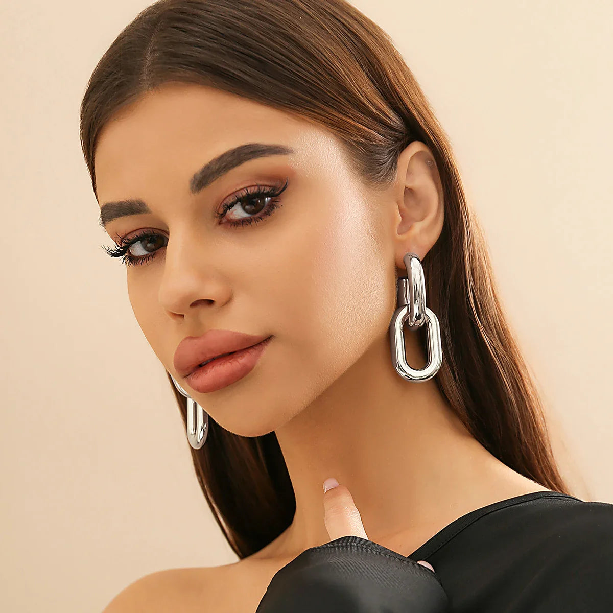 Vintage U-Shape Link Hoop Earrings – Geometric Punk Metal Jewelry for Women