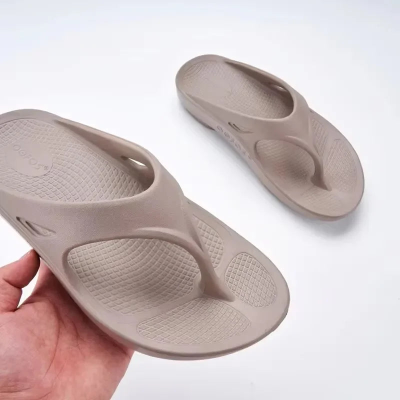 OOFOS Original Recovery Sandals – Lightweight Soft Sole Comfort Slides for Men & Women Indoor, Home & Beach Use