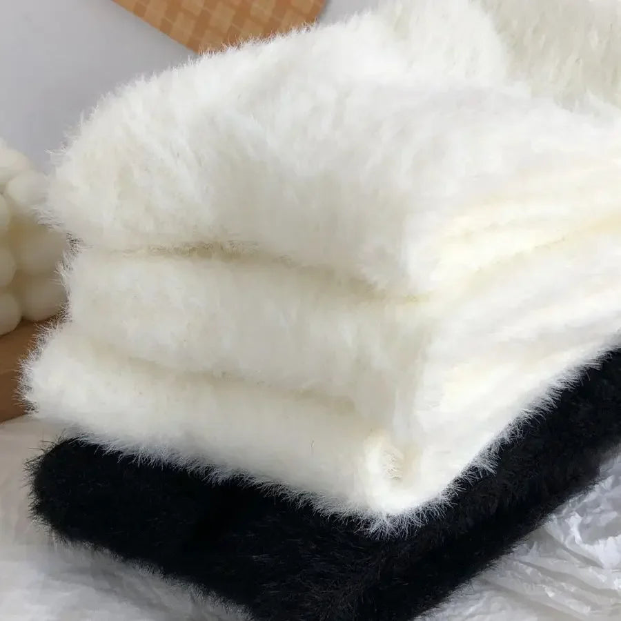Mink Velvet Thermal Socks — Thick Plush Coral Velvet Floor Socks for Women & Men, Autumn Winter Warm Black White