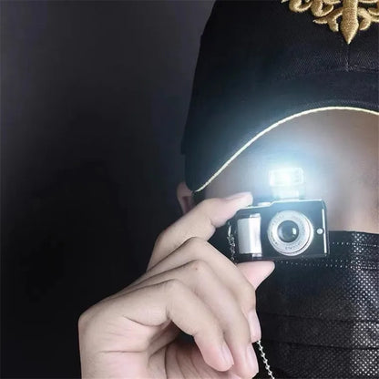 Fashion Camera Pendant Necklace – Vintage Flash Light Camera Jewelry with Long Chain for Women & Men, Punk Party Accessory