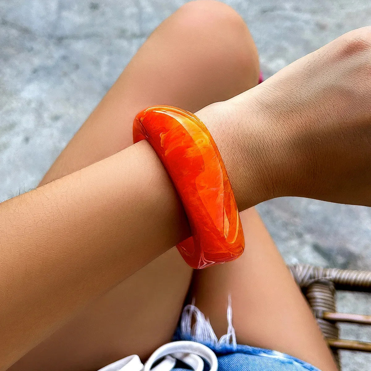DIEZI Punk Big Geometric Acrylic Bangles – Irregular Wide Hip Hop Bracelets for Women & Men