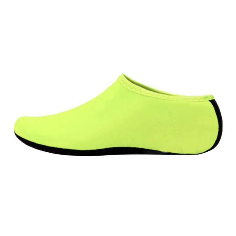 Unisex Water Shoes – Non-Slip Aqua Socks for Swimming, Diving & Beach, Lightweight Summer Sandals for Men & Women