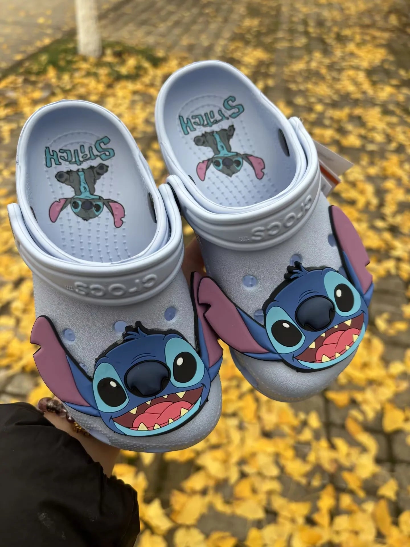 New Disney Lilo & Stitch Cartoon Beach Shoes – Non-Slip Breathable Casual Footwear for Boys, Girls & Adults
