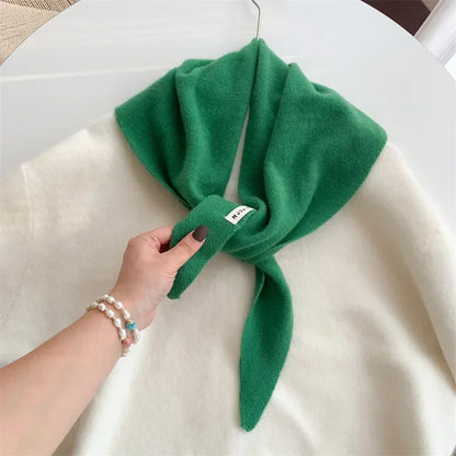 Women’s Wool Triangle Scarf – British Korean Knitted Headscarf & Warm Multi-Functional Wrap
