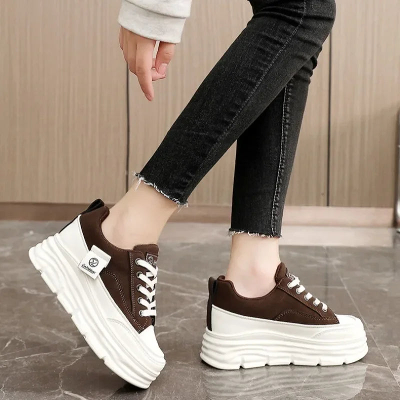 Women’s Autumn Trend Flats – Chunky Lace-Up Soft-Sole Casual Sneakers, Vulcanized Walking Shoes