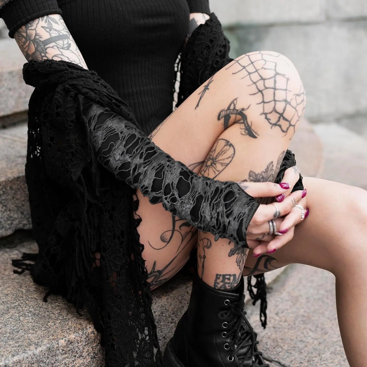 Gothic Fingerless Ripped Gloves - Black Slit Halloween Cosplay Gloves for Adults