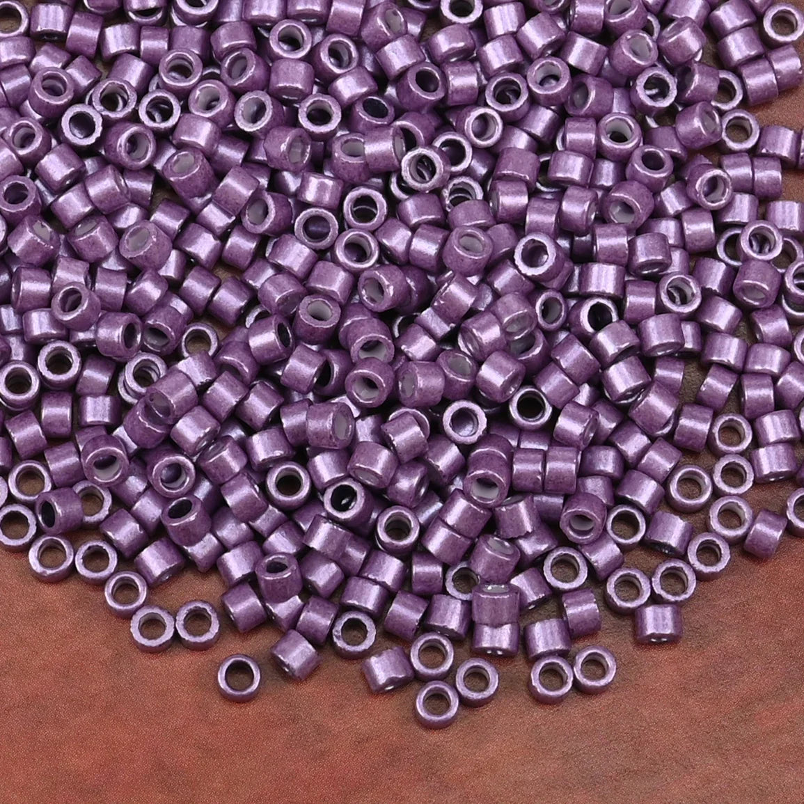 2.5mm Mini Glass Cylinder Beads – Antique Pearl Color Craft Beads for DIY Bracelets & Necklaces Jewelry Making Accessories