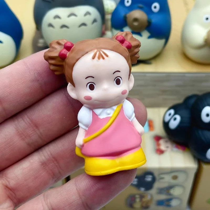 Hot Anime Cartoon Blind Box Figurine – Trendy Desk & Bedroom Decor Toy for Students Birthday Gift