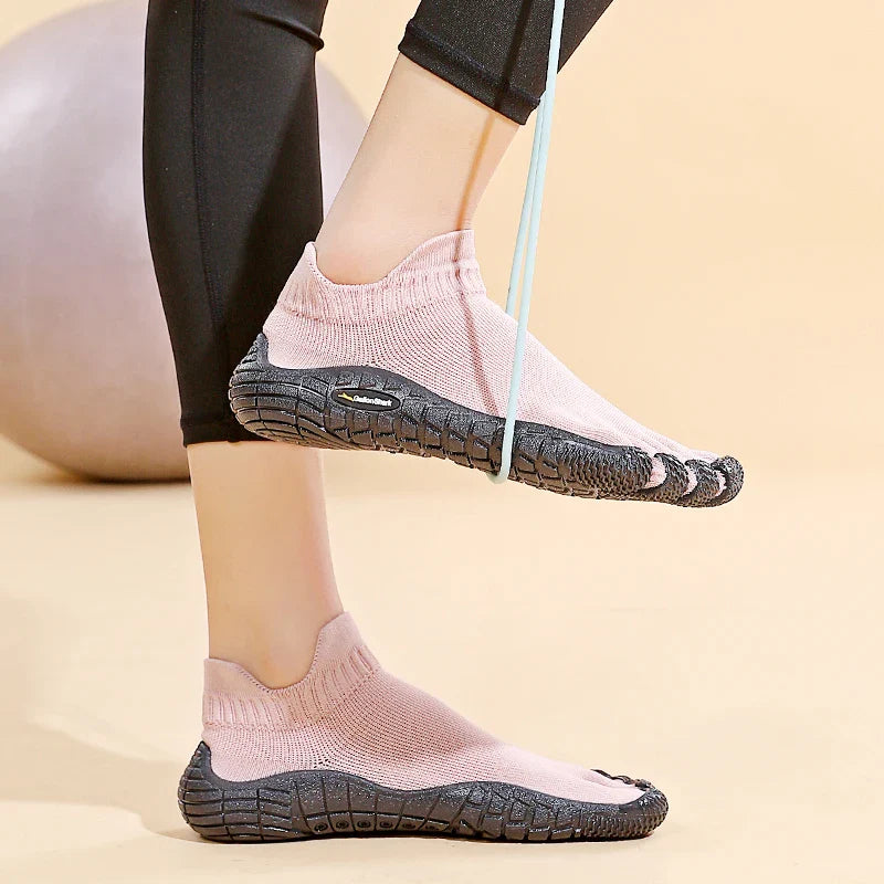GallonShark Five Finger Shoes — Split Toe Soft-Soled Fitness Shoes for Men & Women, Pilates Yoga Sandals