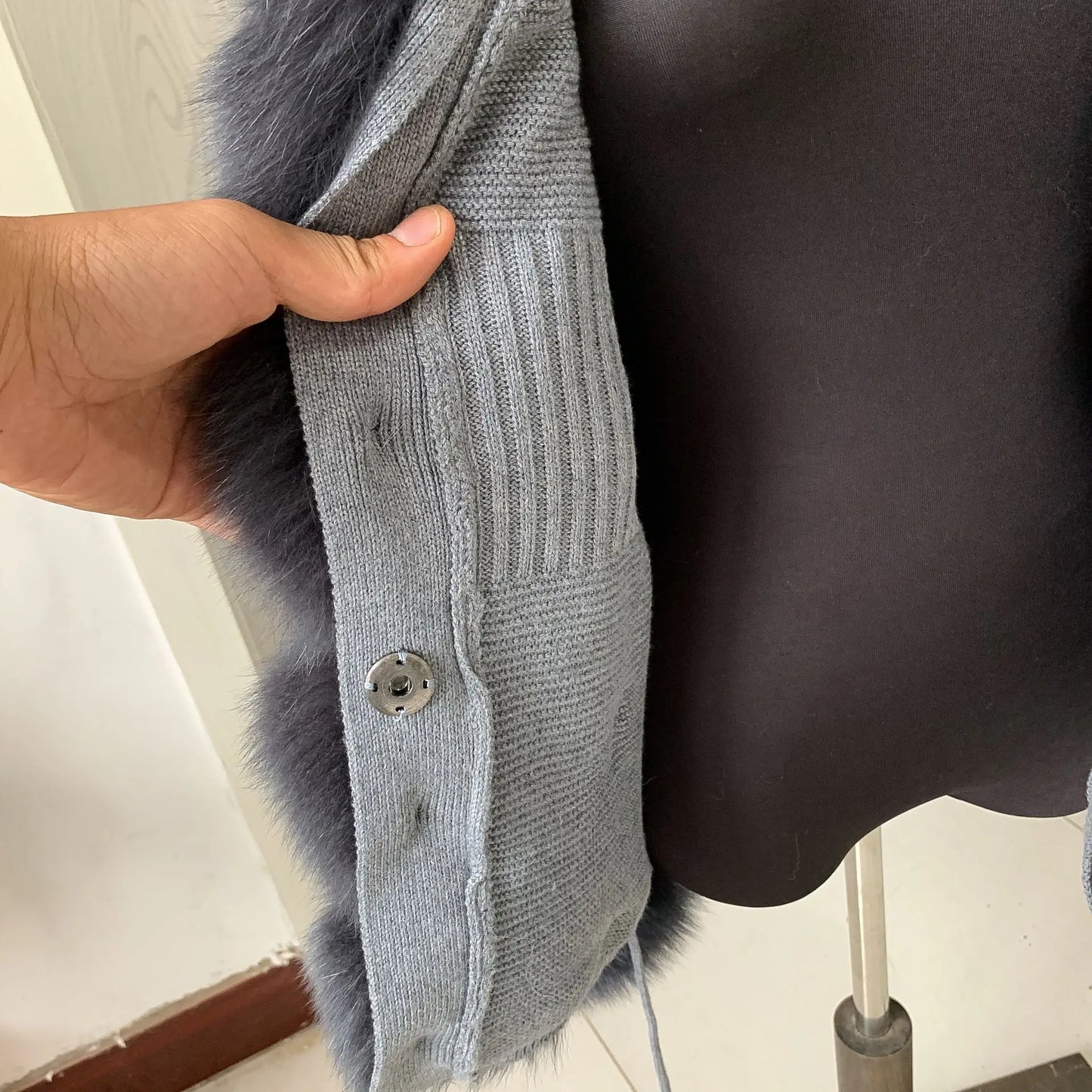 Women’s Spring & Autumn Sweater Cardigan – Real Fox Fur Collar Jacket, Natural Fur Outerwear