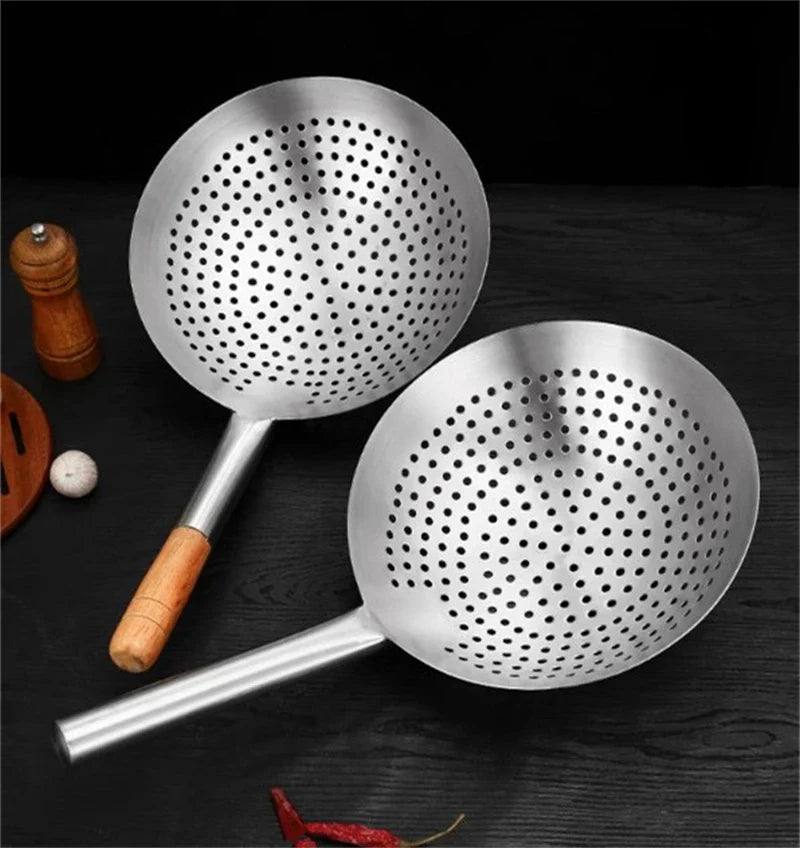 Thickened 304 Stainless Steel Colander with Long Handle – Large Kitchen Sieve for Oil, Flour, Noodles & Dumplings