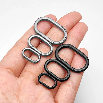 Luxury Titanium Key Ring Quickdraw — Lightweight EDC Carabiner Keychain for Men & Women