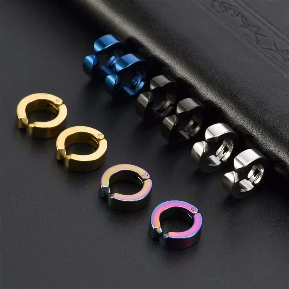 2PCS 316L Stainless Steel Cuff Earrings – Non-Piercing Clip-On Hoop Earrings