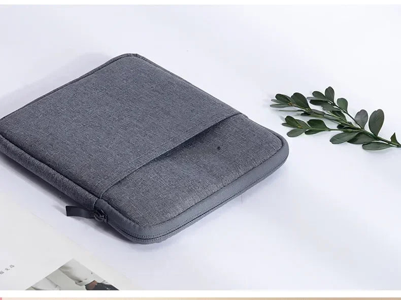 Universal Sleeve Bag Case for 7" eReaders — Kobo Libra 2, H2O Libra Colour, Onyx Boox Leaf 2/3, Kindle Oasis 9th/10th