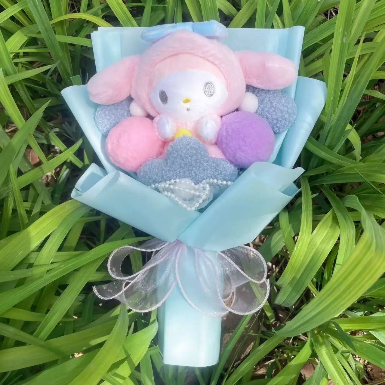 Kawaii Hello Kitty Cat Dolls with Artificial Flowers – Creative Sanrio Bouquet for Christmas, Valentine’s & Birthday Graduation Gifts