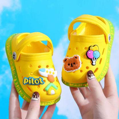 Summer Kids Sandals – Soft Anti-Skid Cartoon Hole Slippers for Boys & Girls, DIY Beach Shoes
