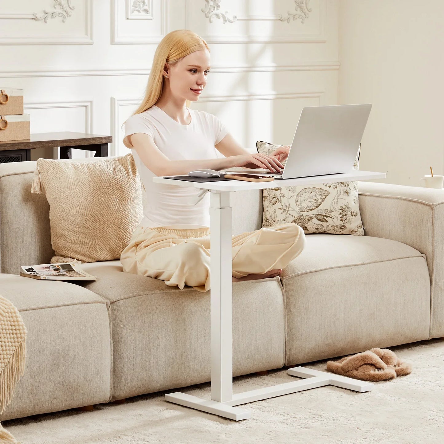 Overbed Bedside Table – Adjustable Height Sofa Table with Hidden Wheels for Laptop & Mobile Use